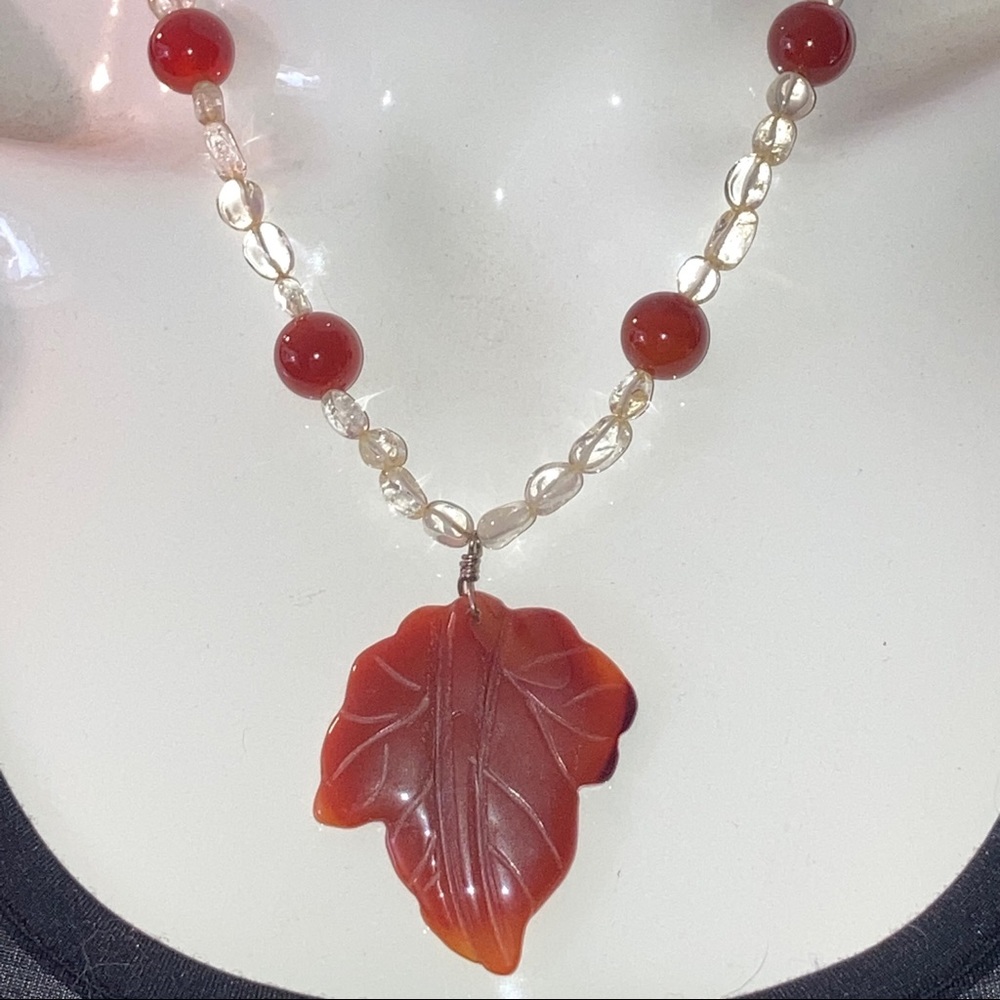 Brown Jade Leaf & Crystal Necklace – Artisan Carved, Estate Find - Picture 3 of 7